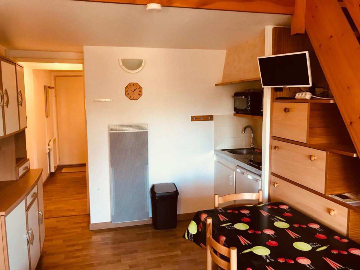 Pied A Terre A Deux Pas De La Mer, Des Commodites Сен-Жан-де-Мон Екстериор снимка